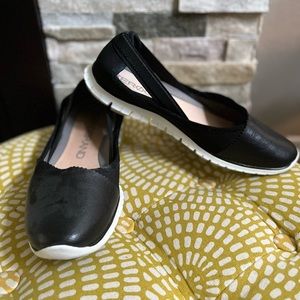 Cole Haan Zero Grand flats size 10